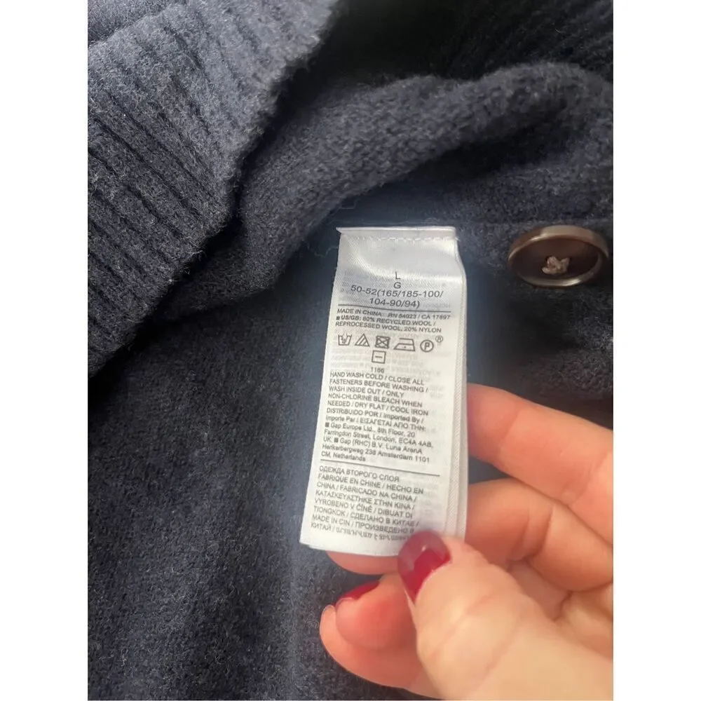 Banana Republic Men’s Wool Sweater